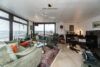 Ganz oben wohnen: Penthouse mit umlaufender Dachterrasse und Weitblick - Wohnbereich